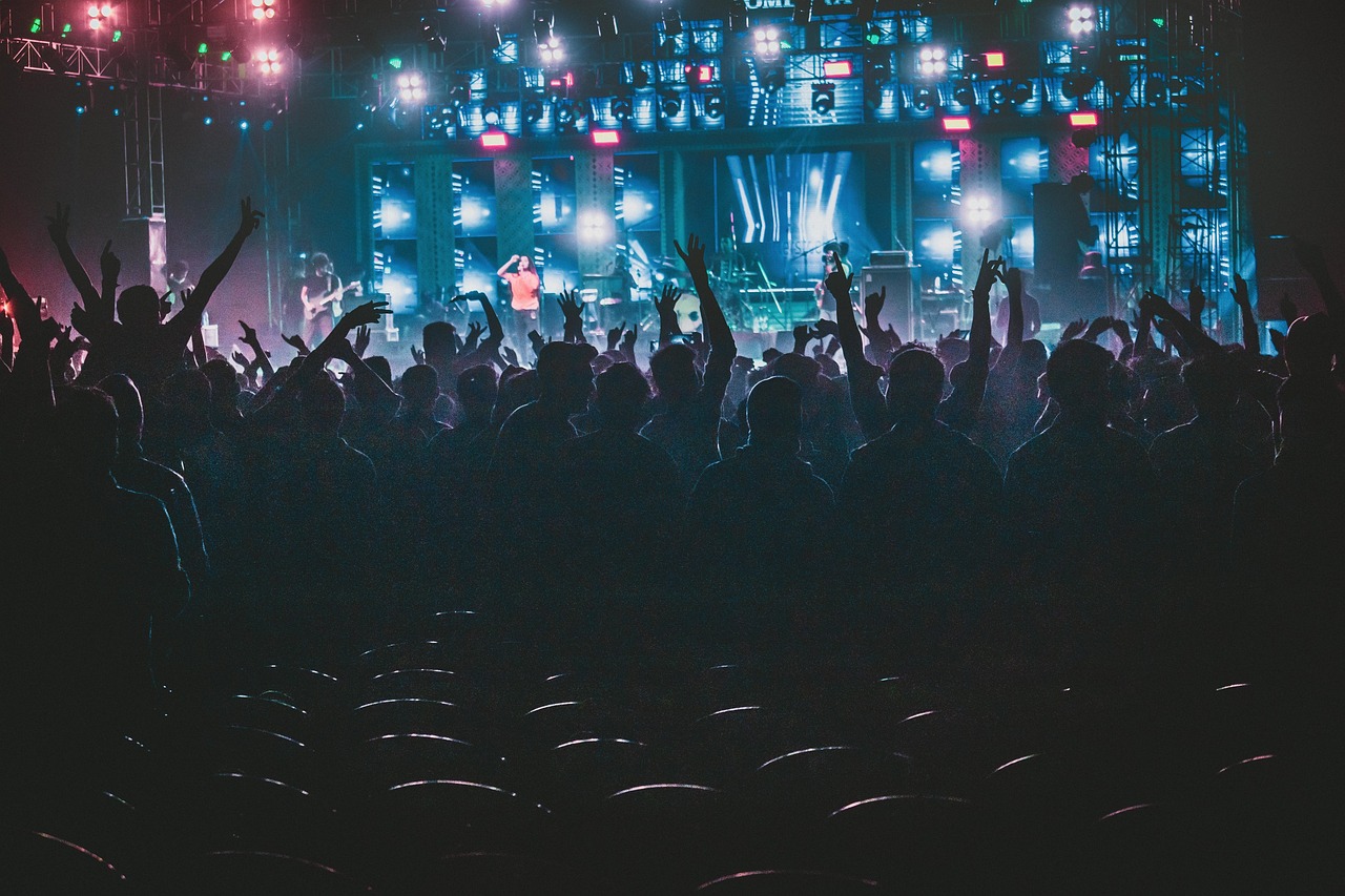 Audience energy at a live event